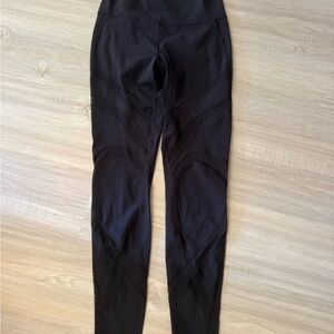 lululemon athletica Black Sculpting Leggings